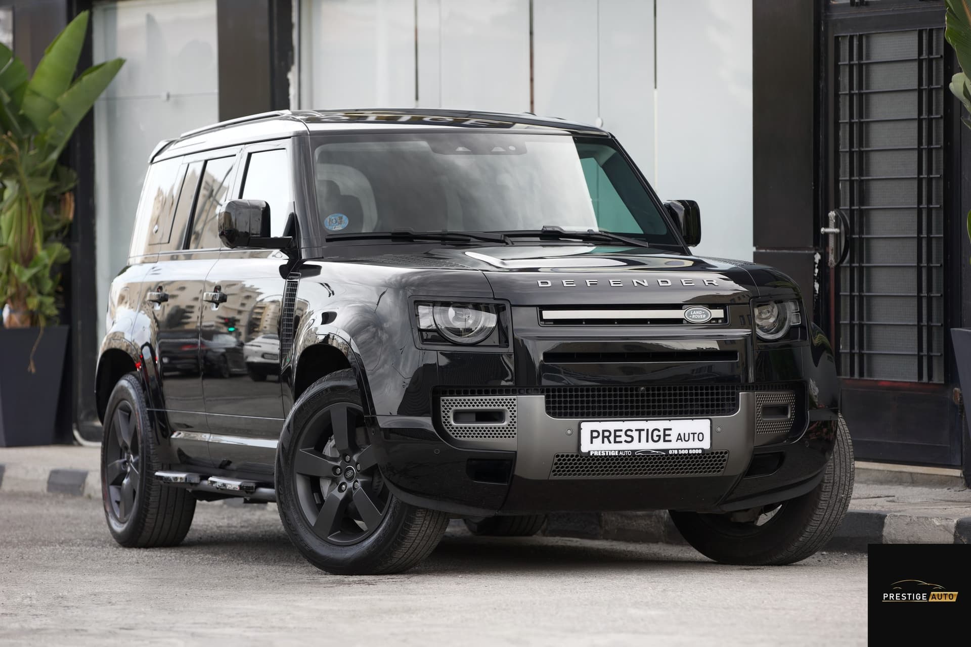 Land Rover Defender